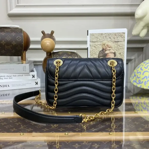 Louis Vuitton New Wave Black - Image 9
