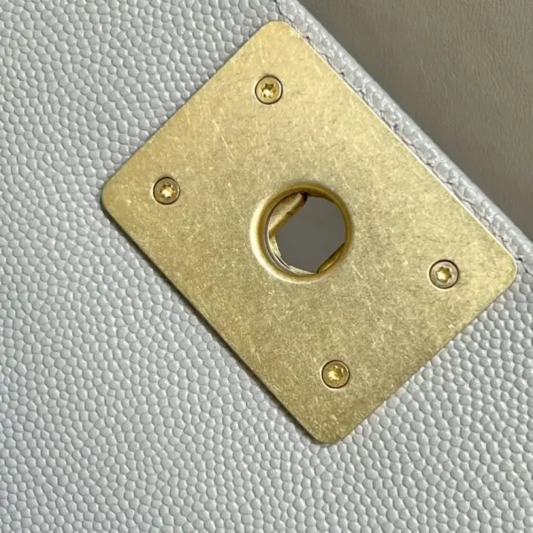CHANEL Le Boy  Grey Gold - Image 2