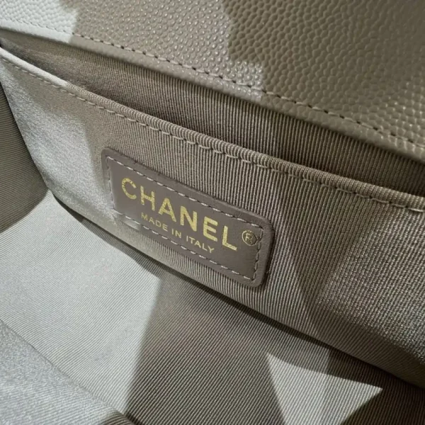 CHANEL Le Boy  Grey Gold - Image 8