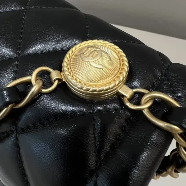 CHANEL Tofu  Bag Black - Image 6