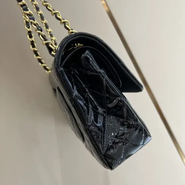 CHANEL Classic Flap 25cm Patent Black - Image 4