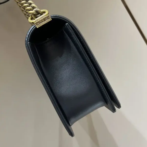 CHANEL Le Boy Large Black - Image 6