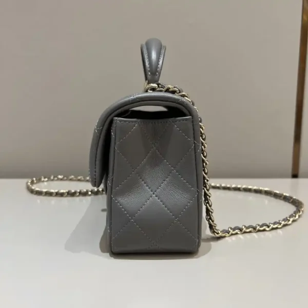 CHANEL CF 20 cm With Handle Beige - Image 2