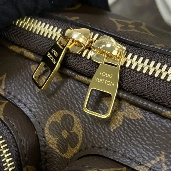 Louis Vuitton Utility Crossbody - Image 2