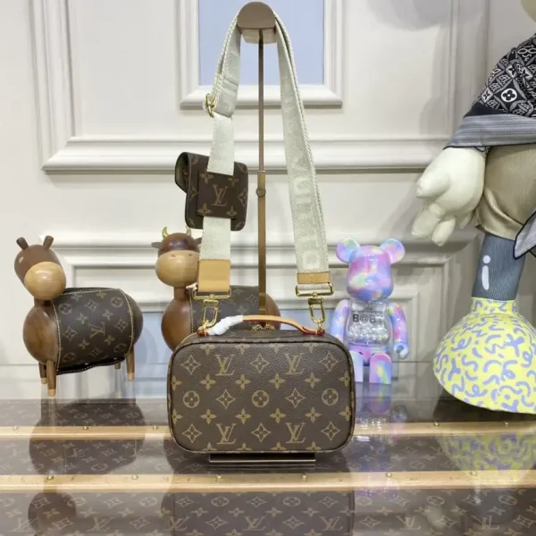 Louis Vuitton Utility Crossbody - Image 6