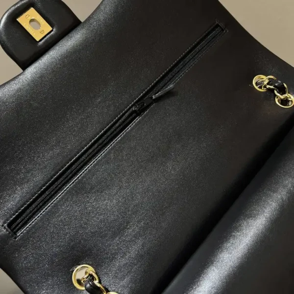 CHANEL Classic Flap 33cm Maxi - Image 8