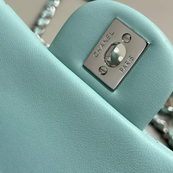 CHANEL Classic Flap 17cm Tiffany - Image 4