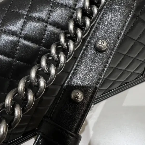 CHANEL Le Boy Large Black Silver - Image 6