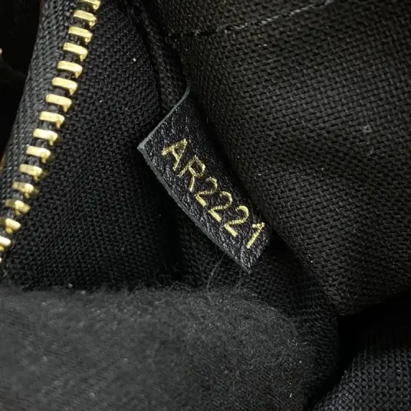 Louis Vuitton Pallas Clutch Black - Image 9