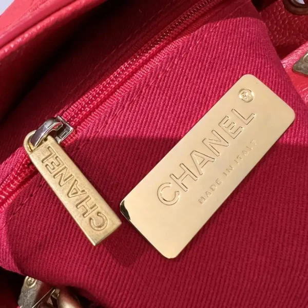 Chanel  Drawstring  Bag - Image 7