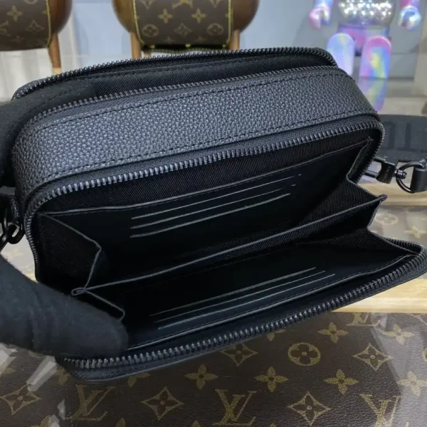 Louis Vuitton Alpha Messenger Black - Image 6