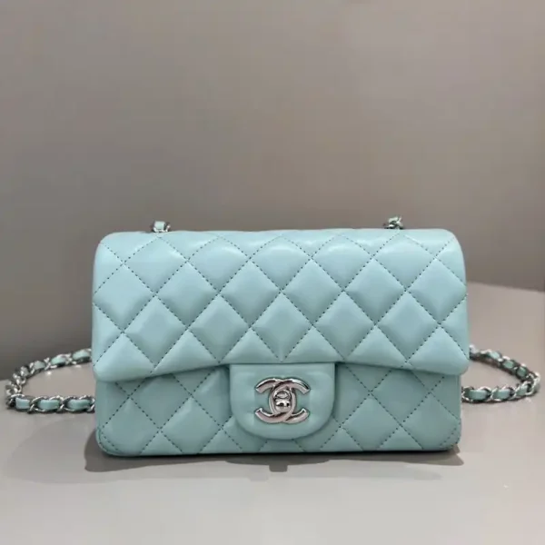 CHANEL Classic Flap 20cm Tiffany