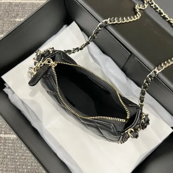 CHANEL  23P Crescent Bag - Image 5