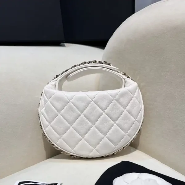 CHANEL 23c Pouch White - Image 2