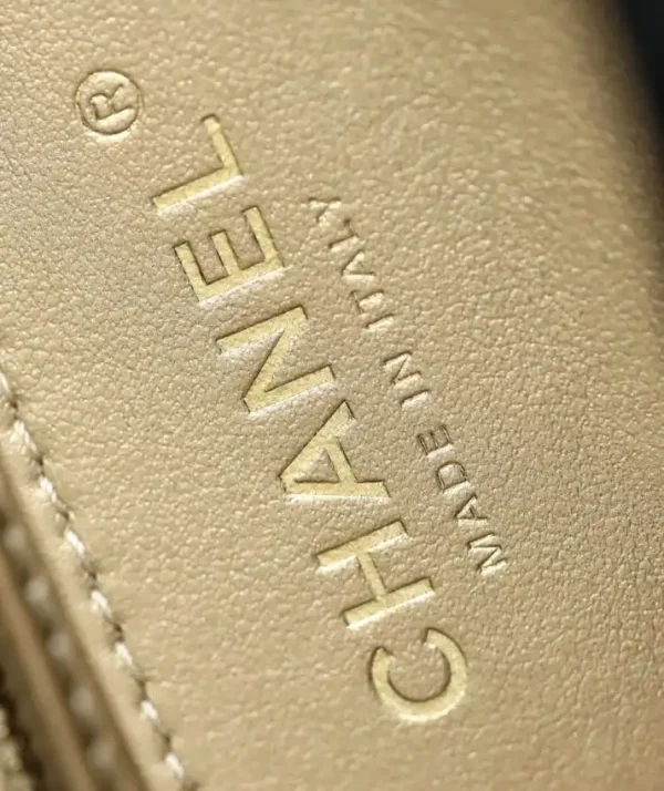 CHANEL CF 17cm Golden Ball Black - Image 4