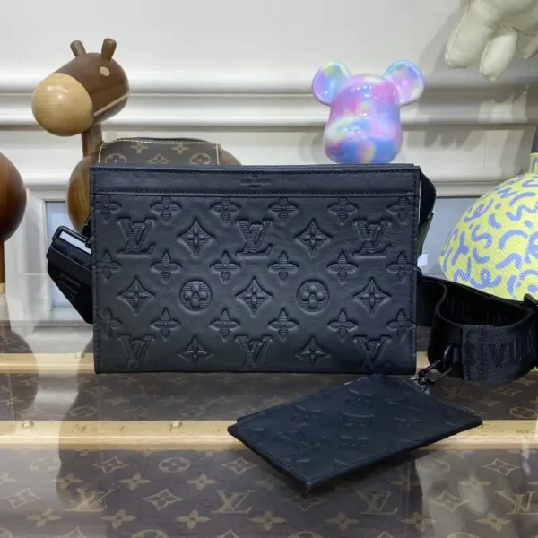 Louis Vuitton Gaston Wearable Wallet Black
