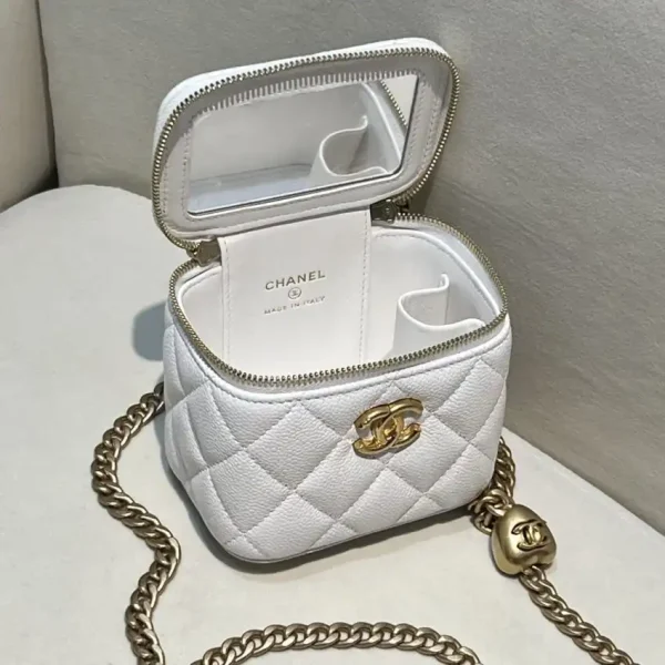 CHANEL 23P Heart Lipstick Bag White - Image 5