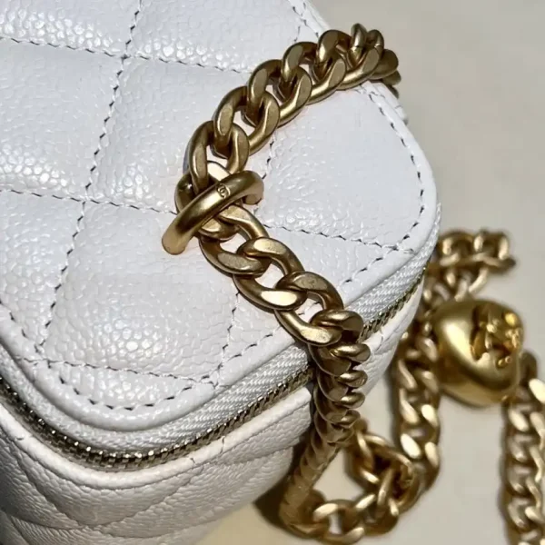 CHANEL 23P Heart Lipstick Bag White - Image 7