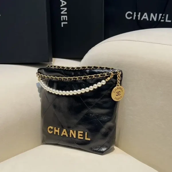 CHANEL 23s Mini Garbage Bag Black - Image 4