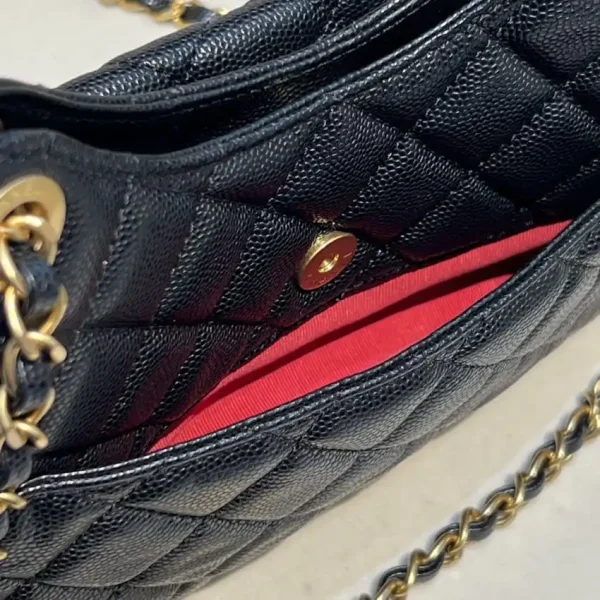 CHANEL 23c Hobo Small Black - Image 7
