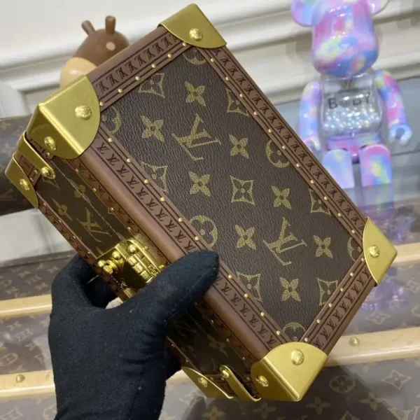 Louis Vuitton Coffret Trésor 24 Red - Image 4