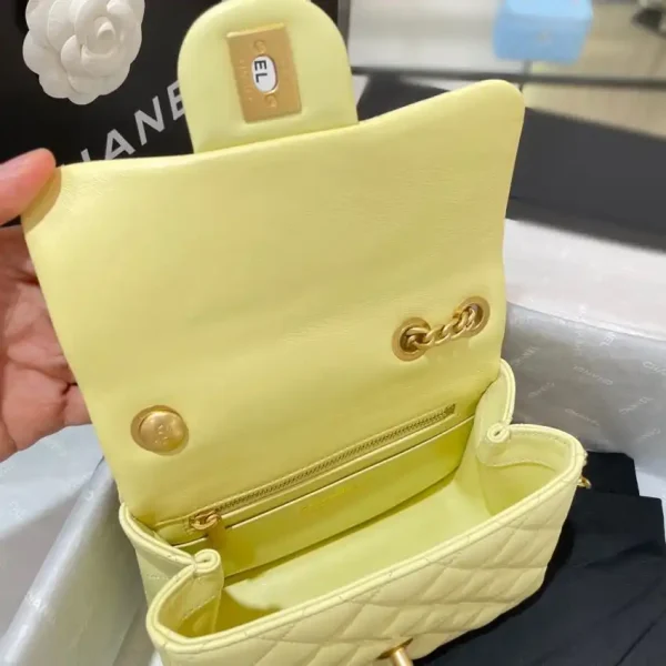 CHANEL 23S Camellia Square Yellow - Image 3