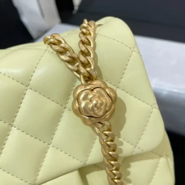 CHANEL 23S Camellia Square Yellow - Image 2