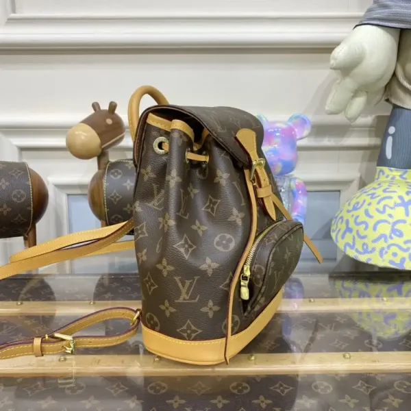 Louis Vuitton Montsouris Brown - Image 9