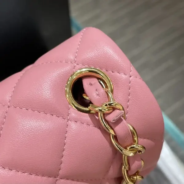 CHANEL Classic Flap 17cm Pink - Image 6