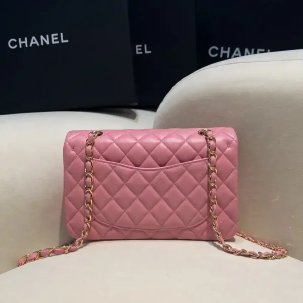 CHANEL Classic Flap 23cm Pink - Image 4