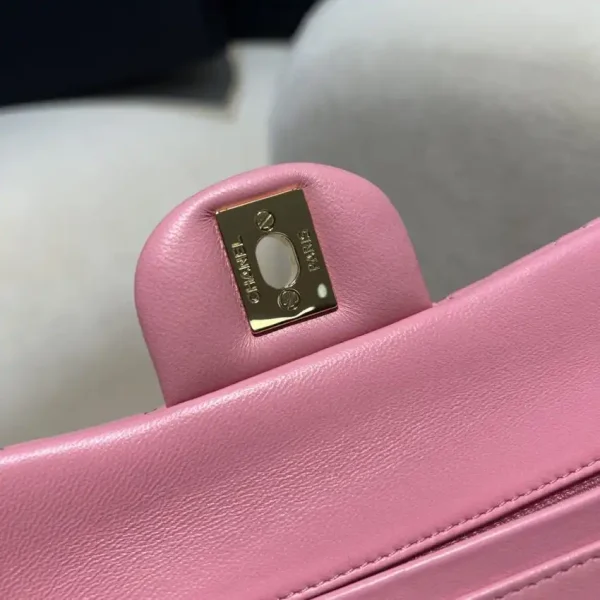 CHANEL Classic Flap 23cm Pink - Image 5