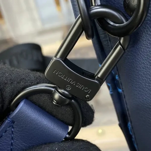 Louis Vuitton Trio Messenger Blue - Image 5