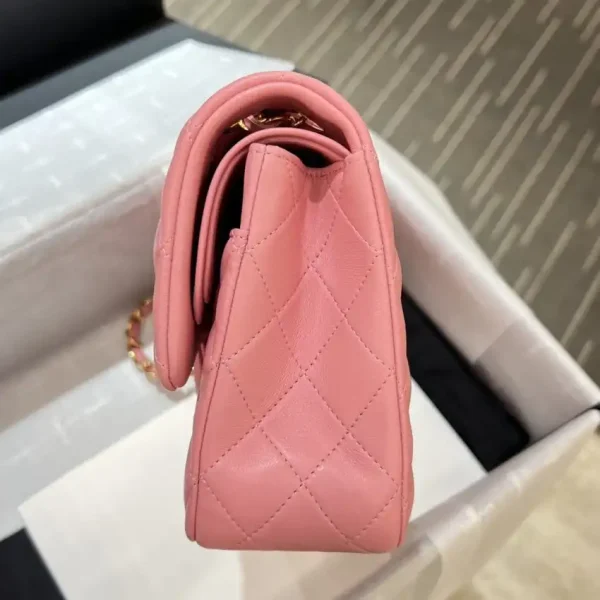 CHANEL Classic Flap 25cm Pink - Image 4