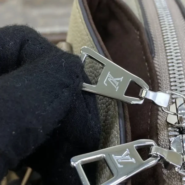 Louis Vuitton Humea Beige - Image 2