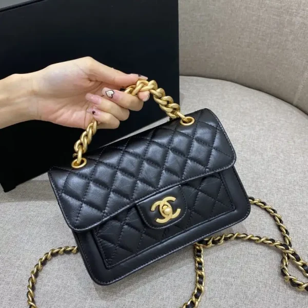 CHANEL 23S Messenger Bag - Image 6
