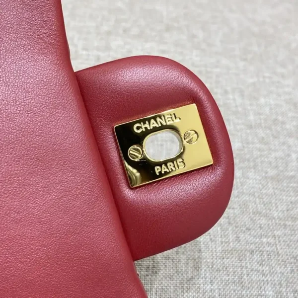 CHANEL Classic Flap 17cm Red - Image 7