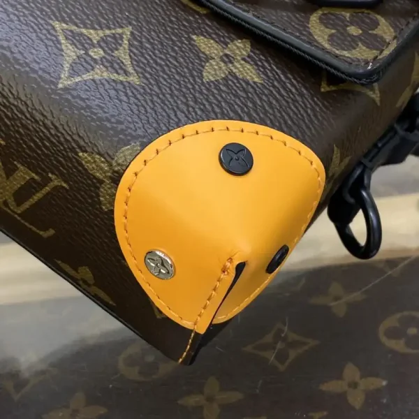 Louis Vuitton Steamer Wearable Wallet Brown&Yellow - Image 8