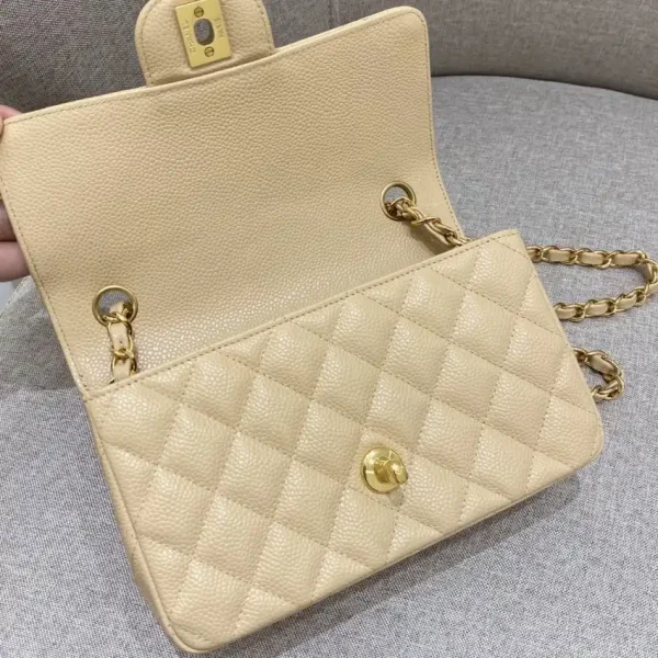 CHANEL Classic Flap 20cm Apricot - Image 5