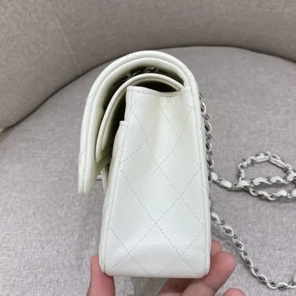 CHANEL Classic Flap 23cm White - Image 5
