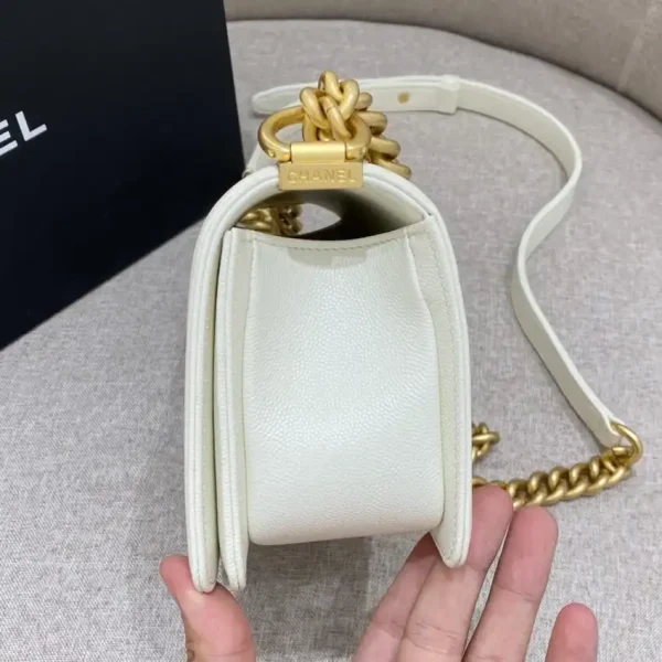 CHANEL Le Boy  White - Image 7