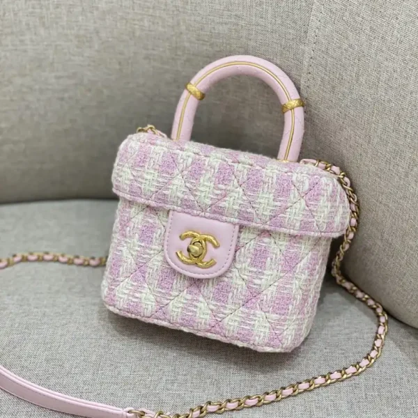 CHANEL Tweed Handle Crush Small Purple - Image 4