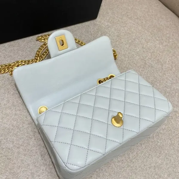 CHANEL Camellia Flap Light Blue - Image 4