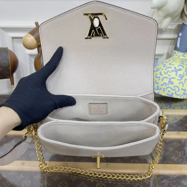 Louis Vuitton Oxford Beige - Image 3