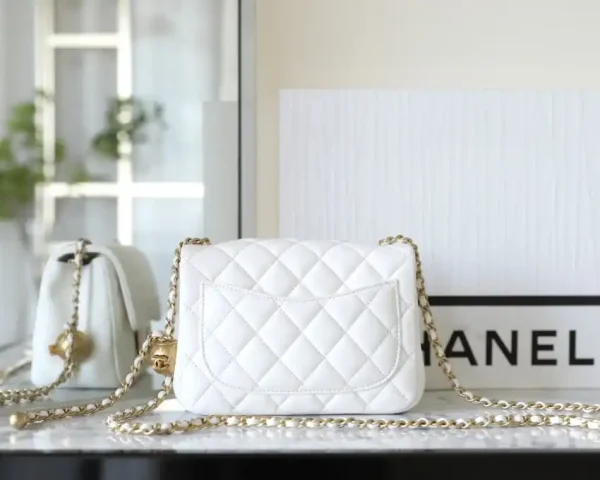 CHANEL CF 20 cm Golden Ball White - Image 4