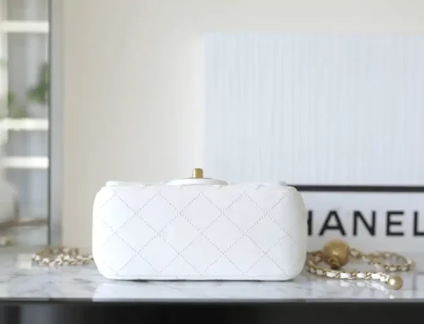 CHANEL CF 20 cm Golden Ball White - Image 8