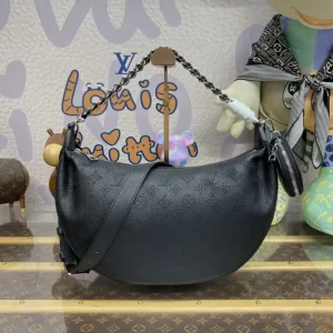 Louis Vuitton Baia Black