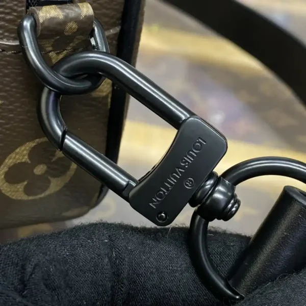 Louis Vuitton Alpha Messenger Brown Canvas - Image 3
