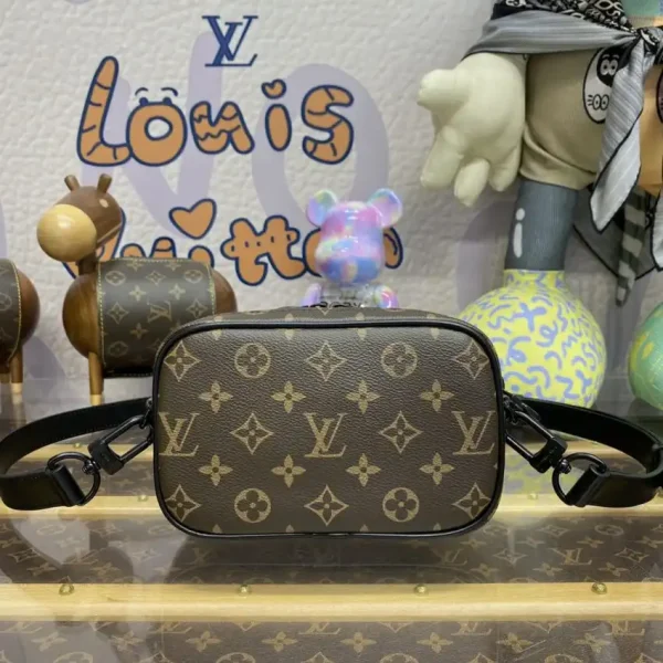 Louis Vuitton Alpha Messenger Brown Canvas - Image 6