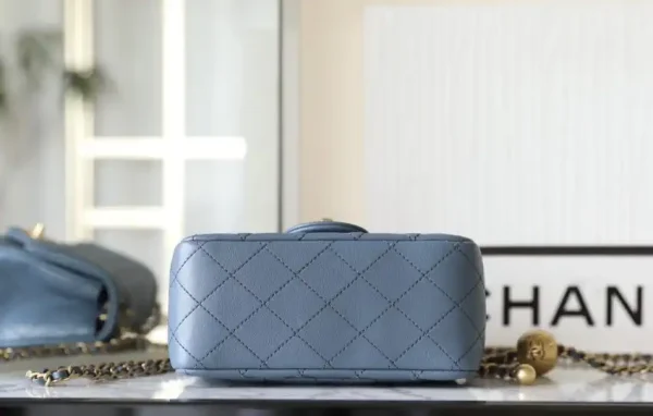 CHANEL CF 17cm Golden Ball - Image 4