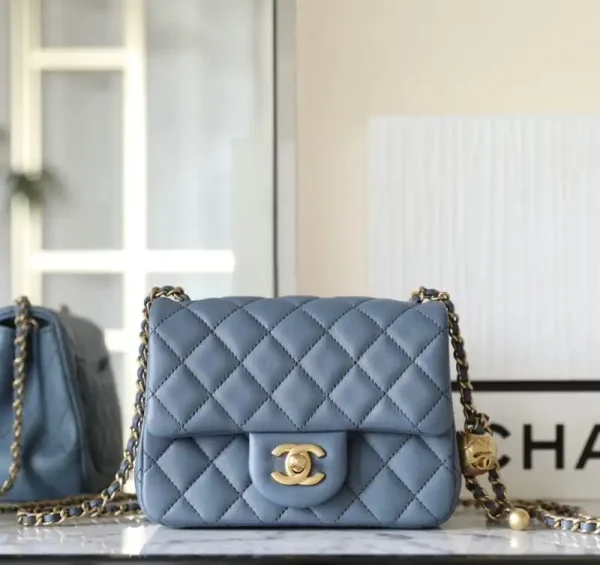CHANEL CF 17cm Golden Ball